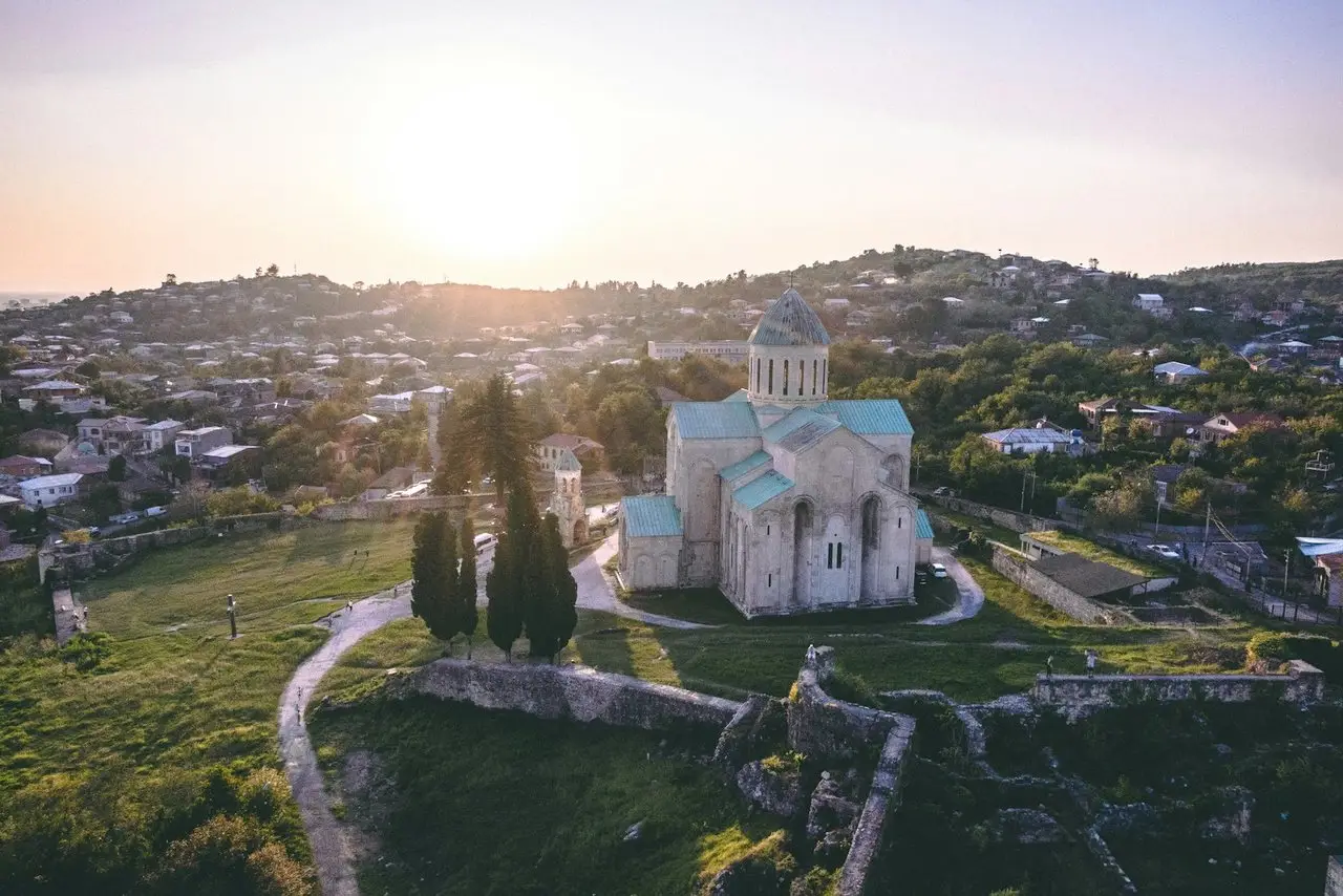 როგორ მივიდეთ ქუთაისის აეროპორტში